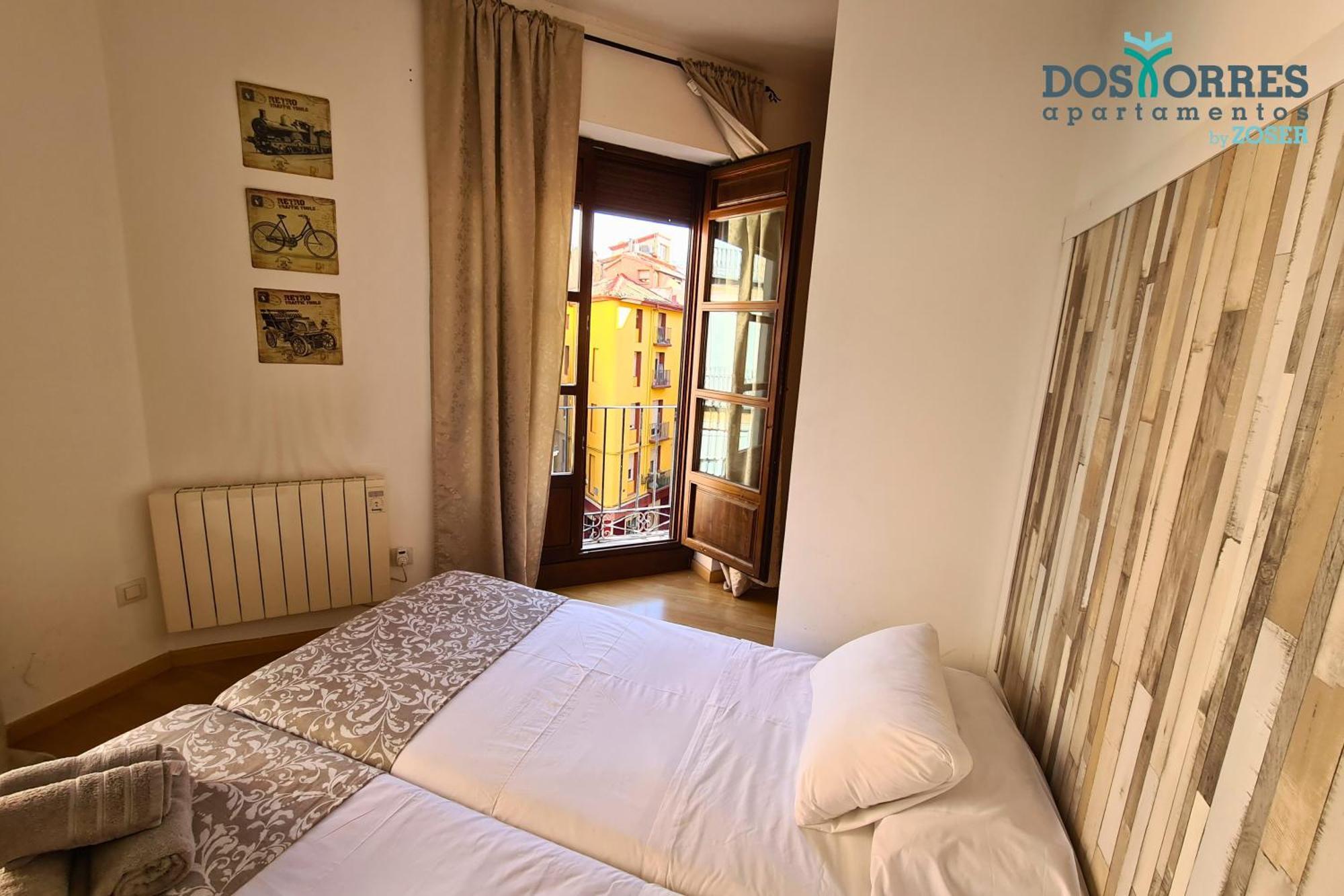 Dos Torres Pilar Suites- Balcones Con Vistas A La Ciudad Saragosse Extérieur photo