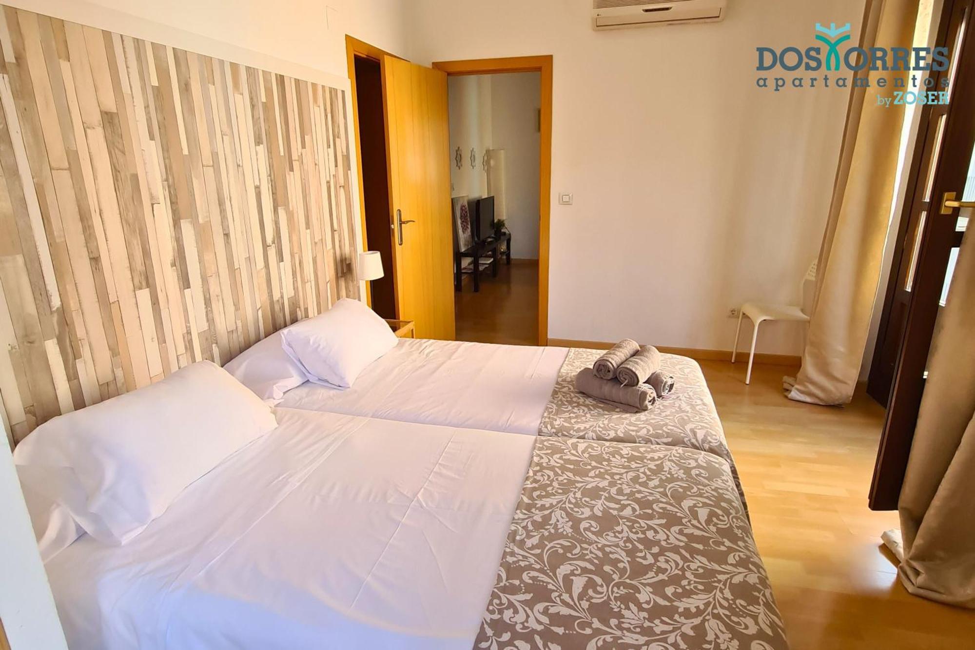 Dos Torres Pilar Suites- Balcones Con Vistas A La Ciudad Saragosse Extérieur photo