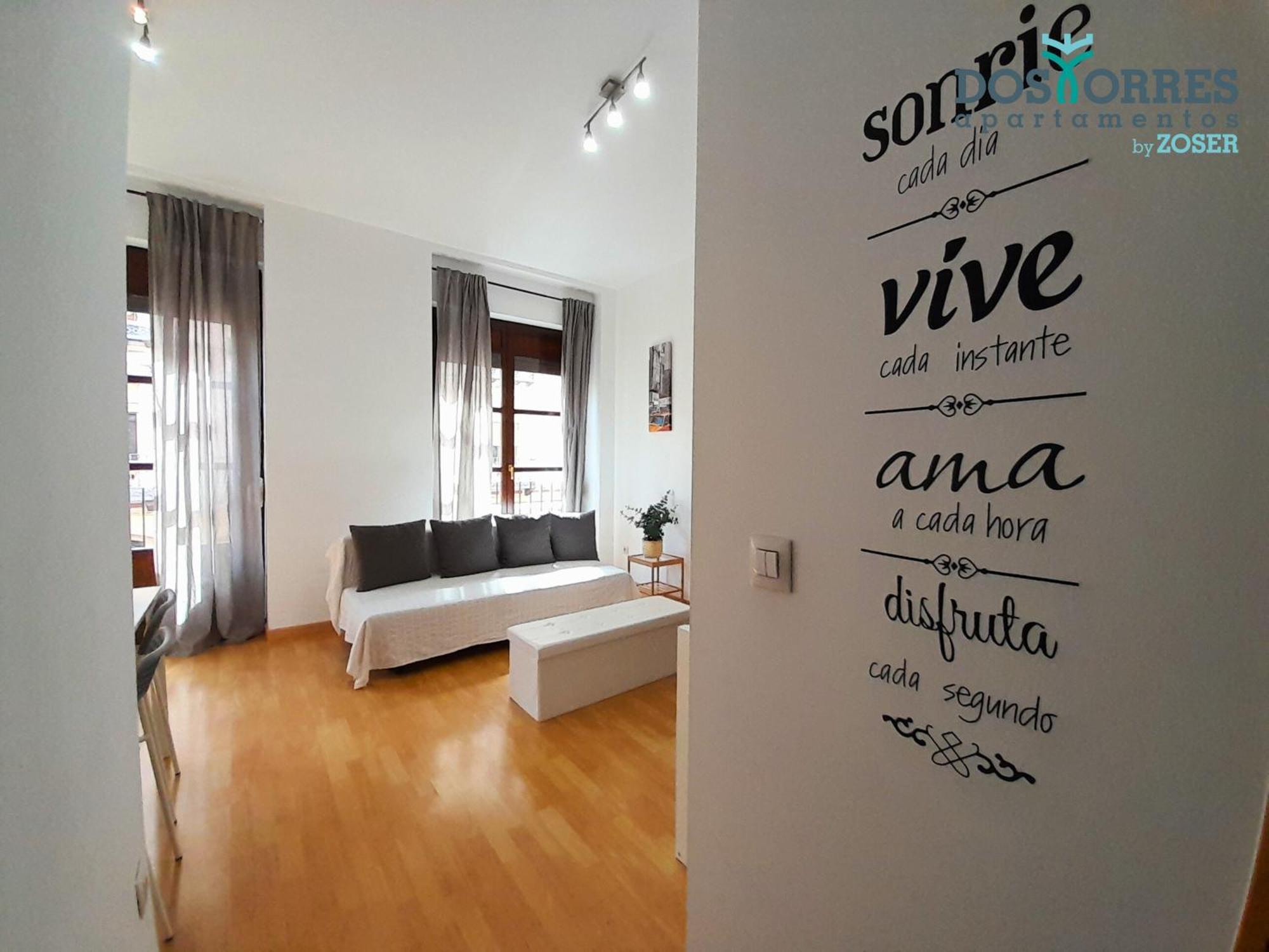 Dos Torres Pilar Suites- Balcones Con Vistas A La Ciudad Saragosse Extérieur photo